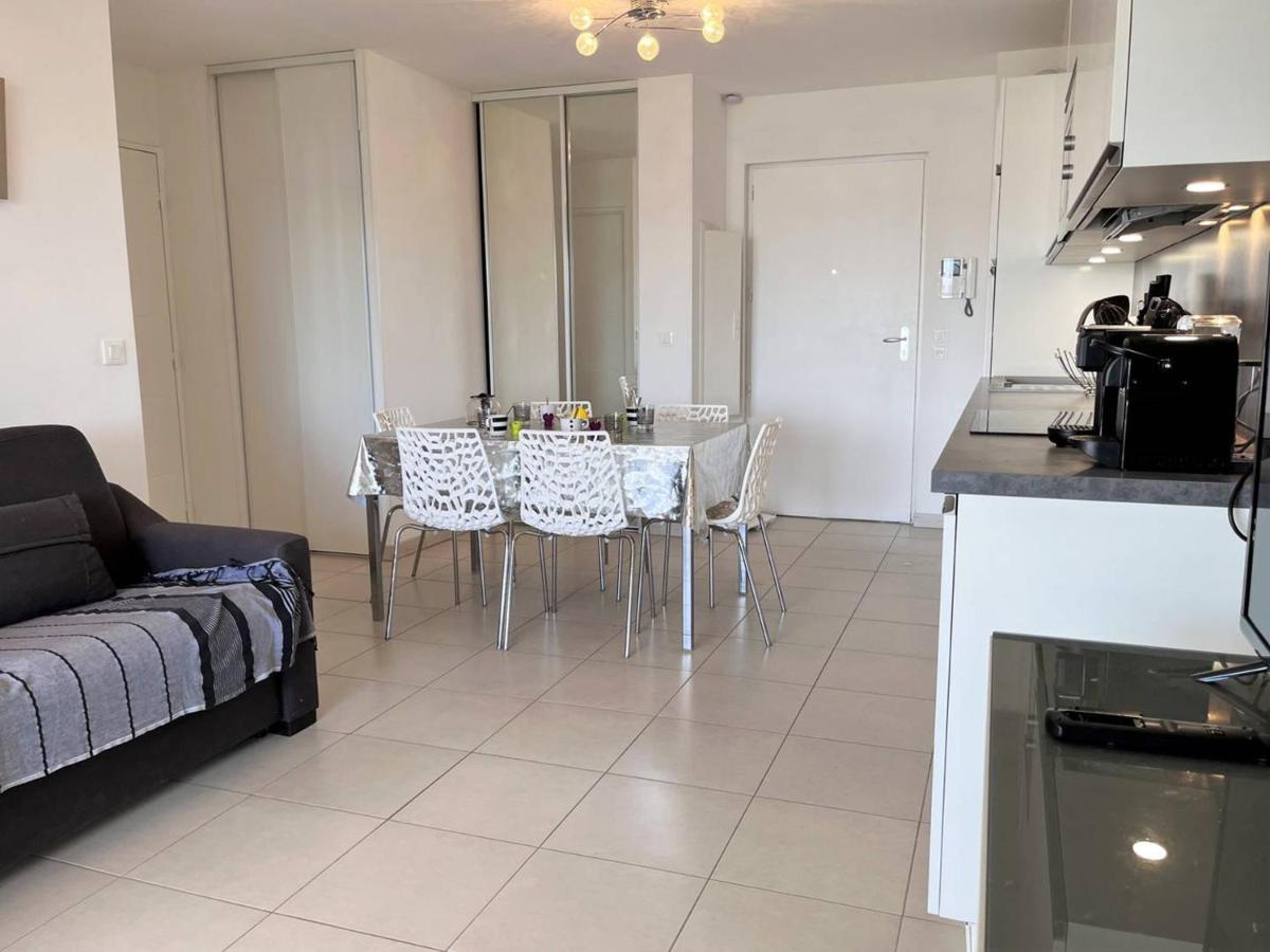 Charmant T2 Climatise Avec Grande Terrasse, Piscine Et Parking Privatif, Proche Plage Et Commerces. - Fr-1-251-441 لو لا فاندو المظهر الخارجي الصورة