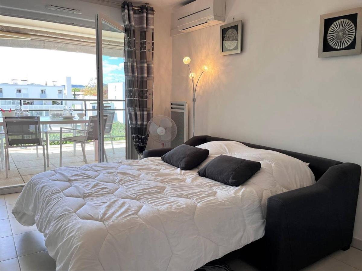 Charmant T2 Climatise Avec Grande Terrasse, Piscine Et Parking Privatif, Proche Plage Et Commerces. - Fr-1-251-441 لو لا فاندو المظهر الخارجي الصورة